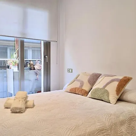 Penthouse 100m From Sea With Terrace, Near Bcn