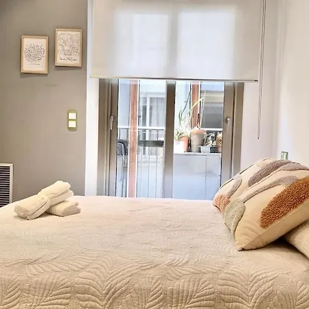 Apartment Penthouse 100m From Sea With Terrace, Near Bcn Mataro