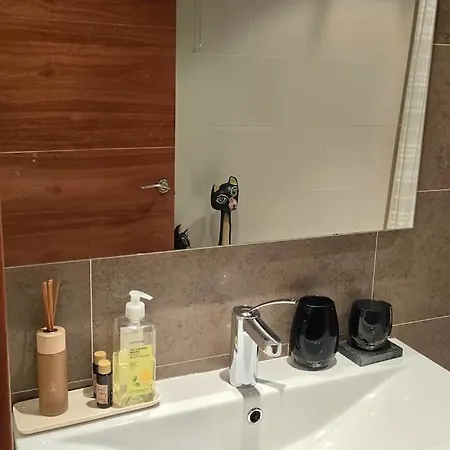 Penthouse 100m From Sea With Terrace, Near Bcn Apartment